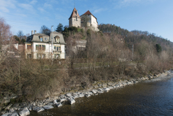 Villa und Schloss